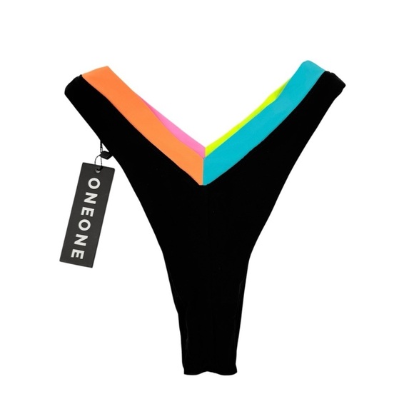 ONEONE Swimwear Jesse Swim Cheeky Bikini Bottom in Nassau Colorblock Black XS - Picture 4 of 13